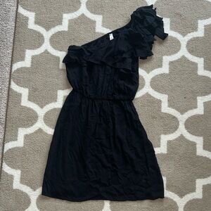 Black One Shoulder Dress